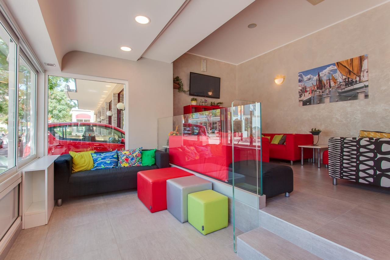 Hotel Sandra Gatteo a Mare Extérieur photo
